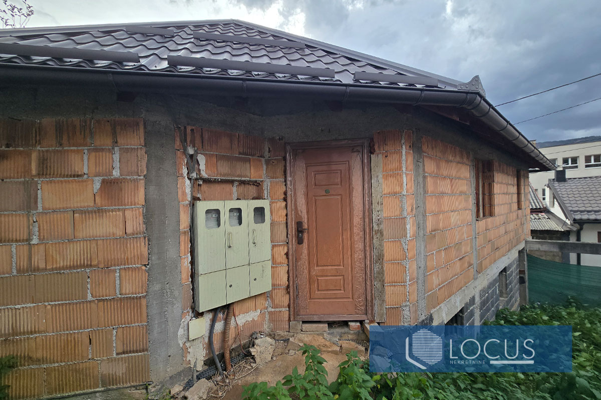 3. Kuća I vansjka slika.jpg